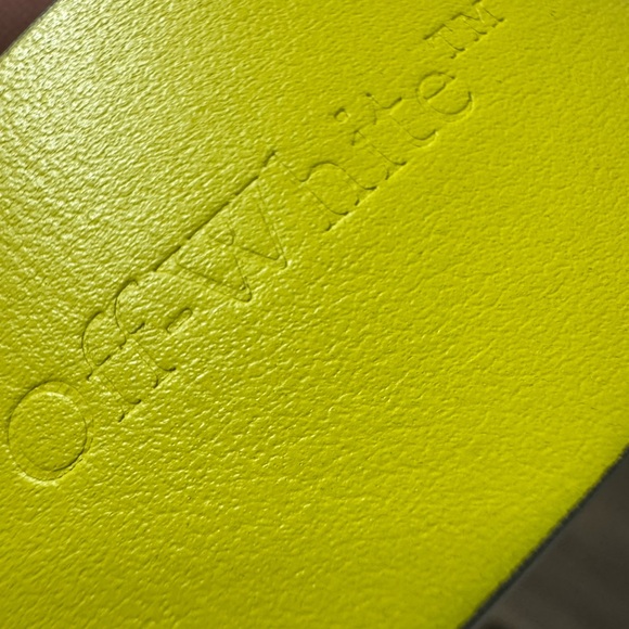 off white belt - Picture 5 of 6